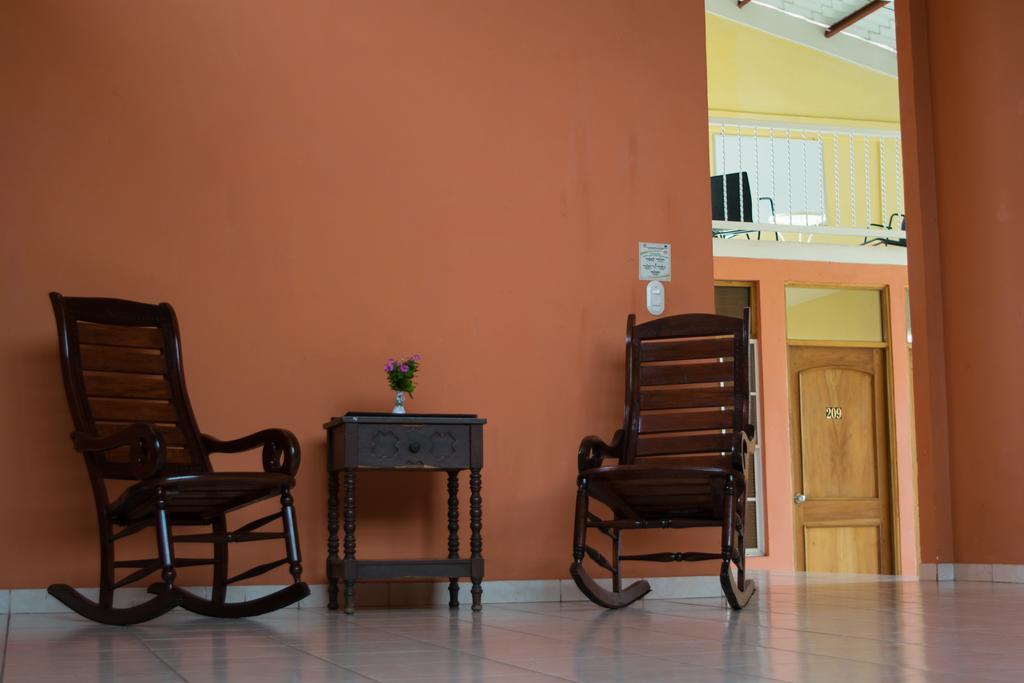 מנאגווה Hotel Valerie מראה חיצוני תמונה